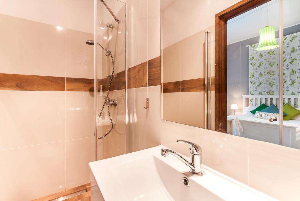 Lupolo Apartments Skwerowa Краків Екстер'єр фото