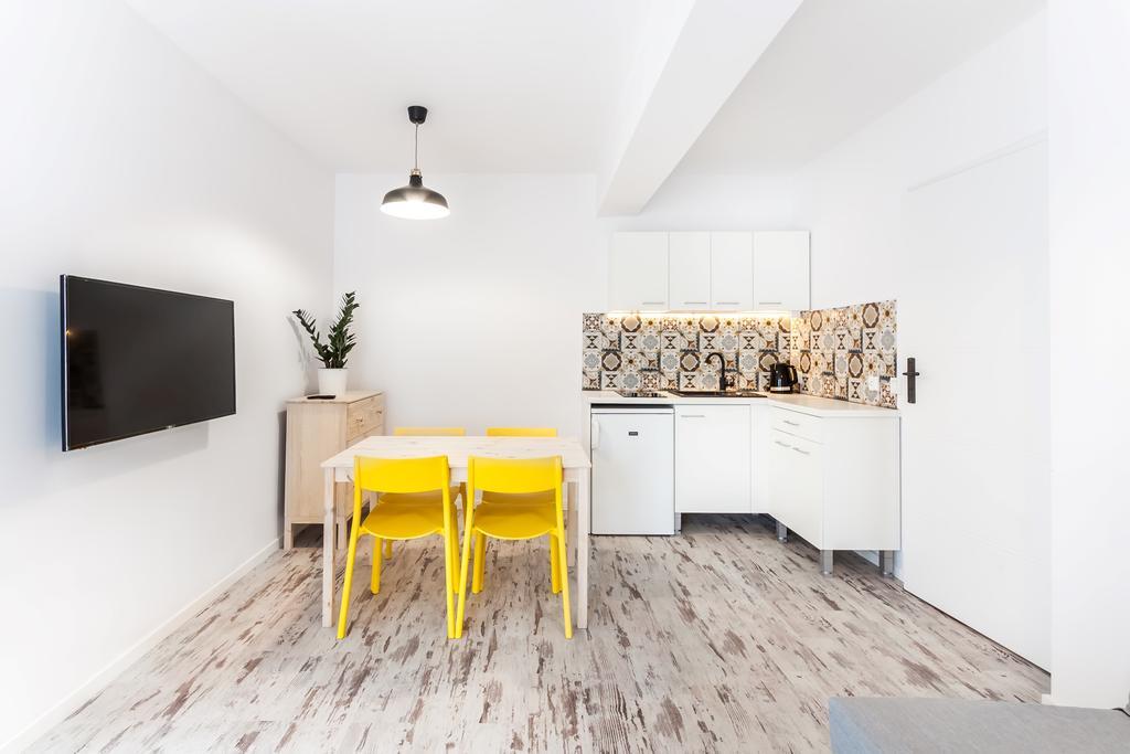 Lupolo Apartments Skwerowa Краків Екстер'єр фото